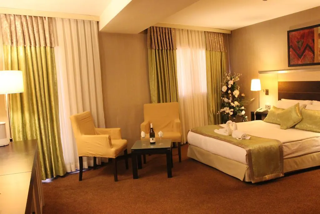 Izmir Comfort Boutique Hotel