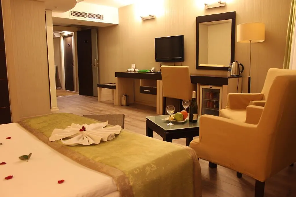 Izmir Comfort Boutique Hotel